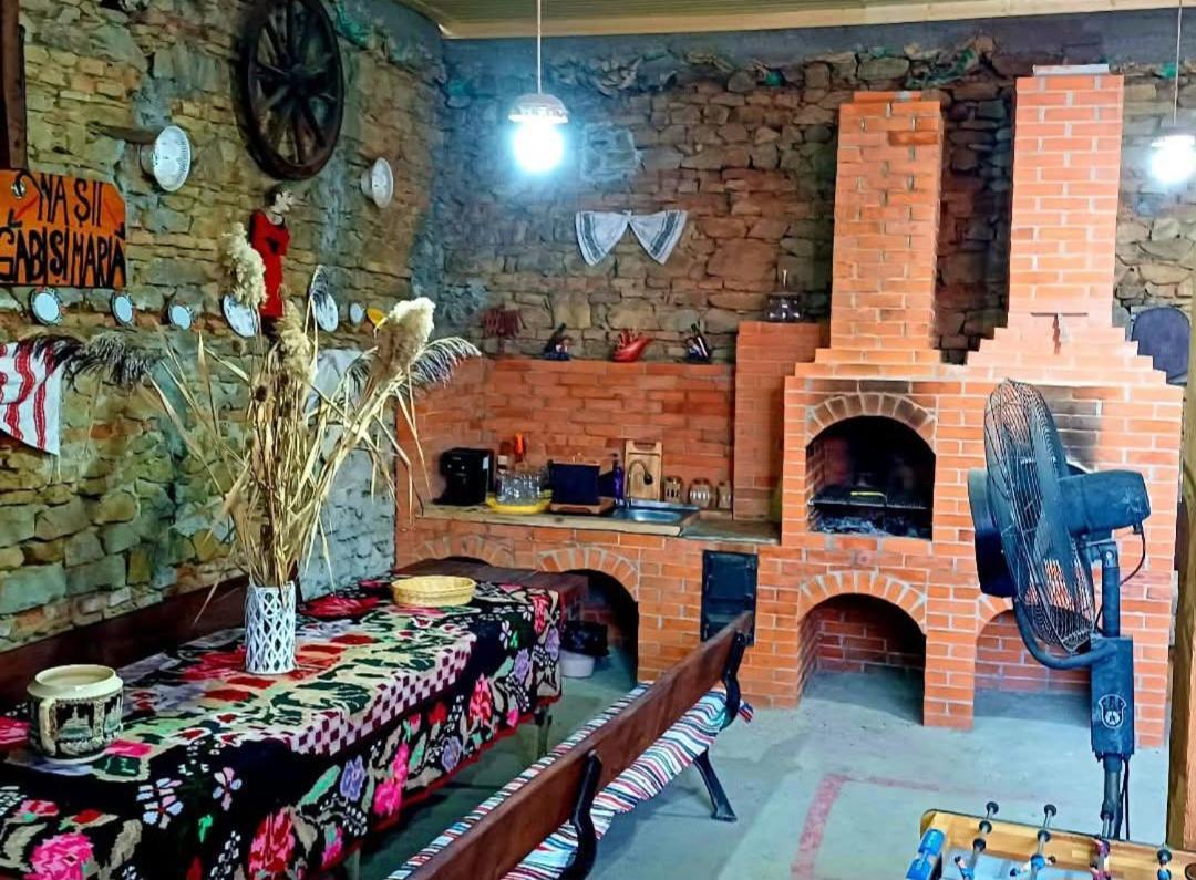 Casa Florilor Barcutアパートメント エクステリア 写真